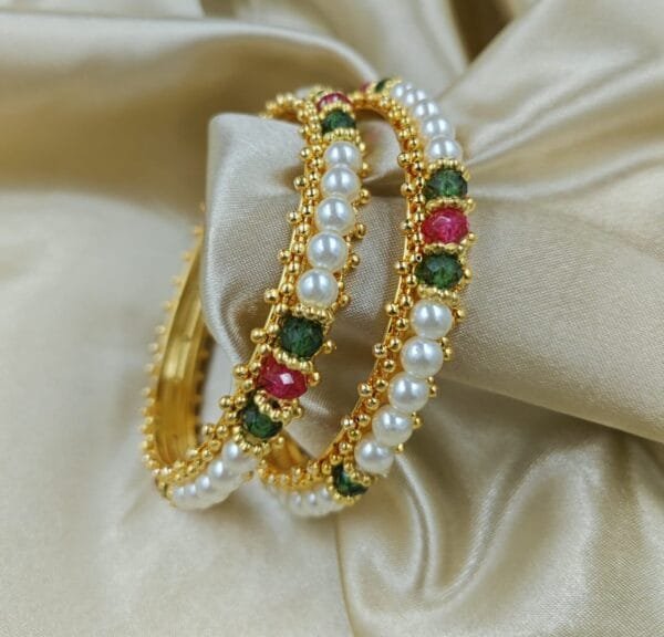 Traditional Maharashtrian Kolhapuri Gold Plated Moti Bangles