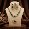 Emerald Green Kundan Teardrop Pendant Necklace Set Emerald Green Kundan Teardrop Pendant Necklace Set with Earrings